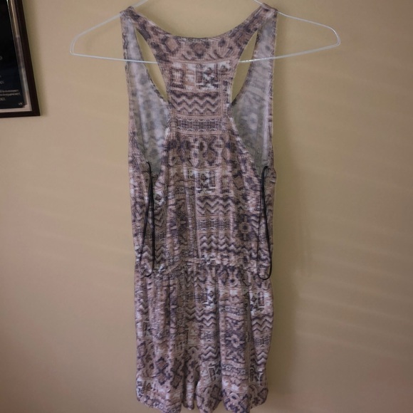 forever 21 romper - Picture 2 of 2